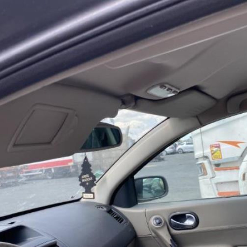 Aile avant droit RENAULT MEGANE 2 Photo n°6