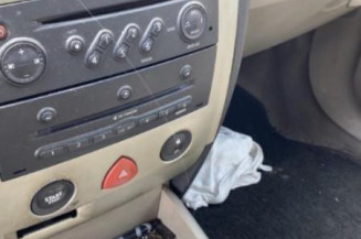 Aile avant droit RENAULT MEGANE 2