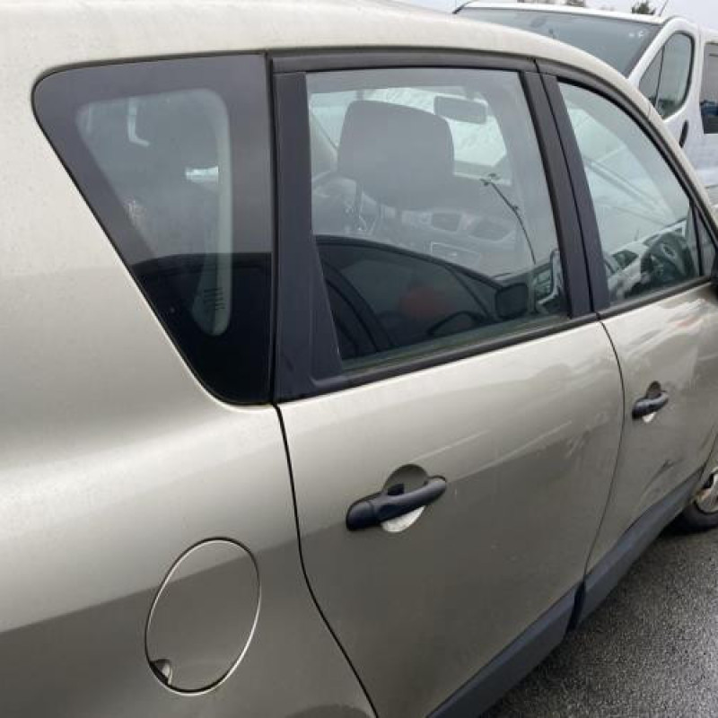 Boitier air bag RENAULT SCENIC 3 Photo n°13