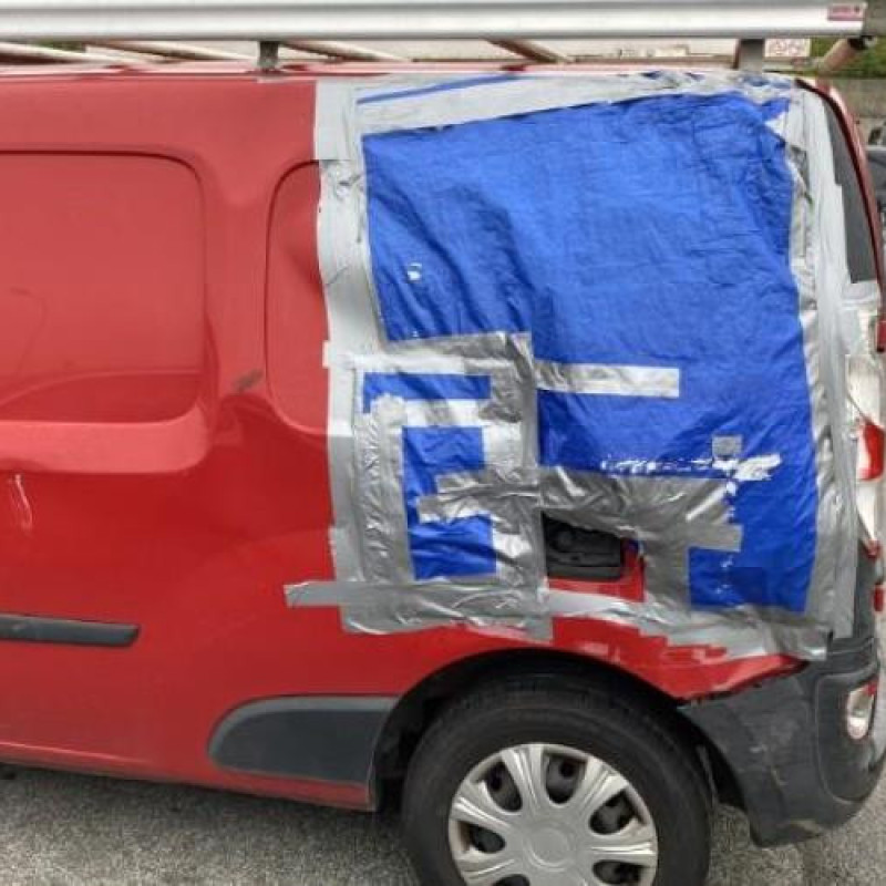 Air bag conducteur RENAULT KANGOO 2 Photo n°16