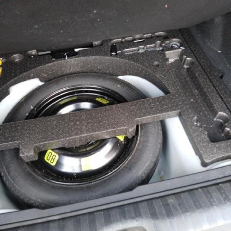 Autoradio d'origine PEUGEOT 2008 1 Photo n°9