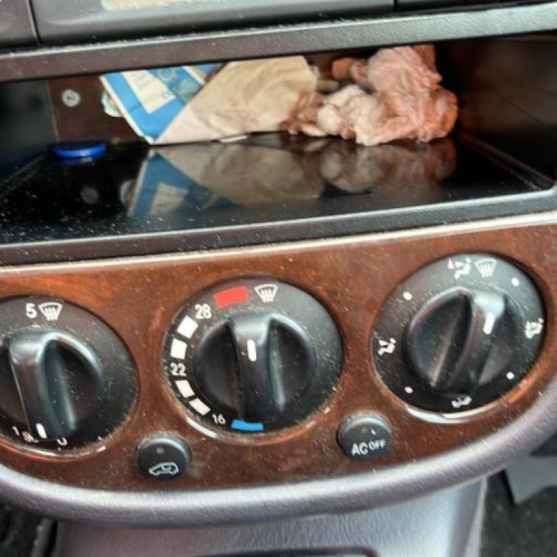 Bras essuie glace avant gauche MERCEDES CLASSE A 168 Photo n°12