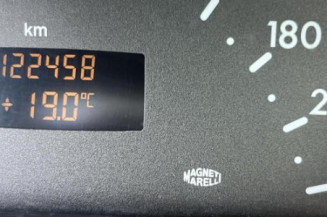 Bras essuie glace avant gauche MERCEDES CLASSE A 168