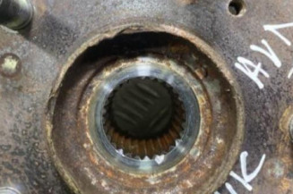 Pivot de moyeu avant droit HONDA CIVIC 8