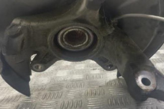 Pivot de moyeu avant gauche HONDA CIVIC 8