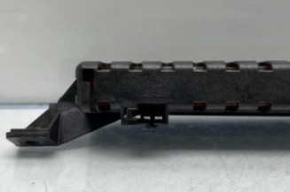 Feu arriere stop central VOLKSWAGEN PASSAT 4