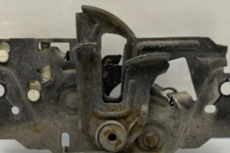 Fermeture de capot FORD FOCUS 3