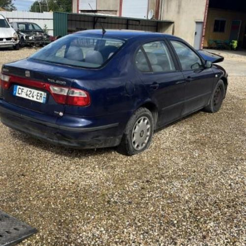 Feu arriere principal droit (feux) SEAT TOLEDO 2 Photo n°6