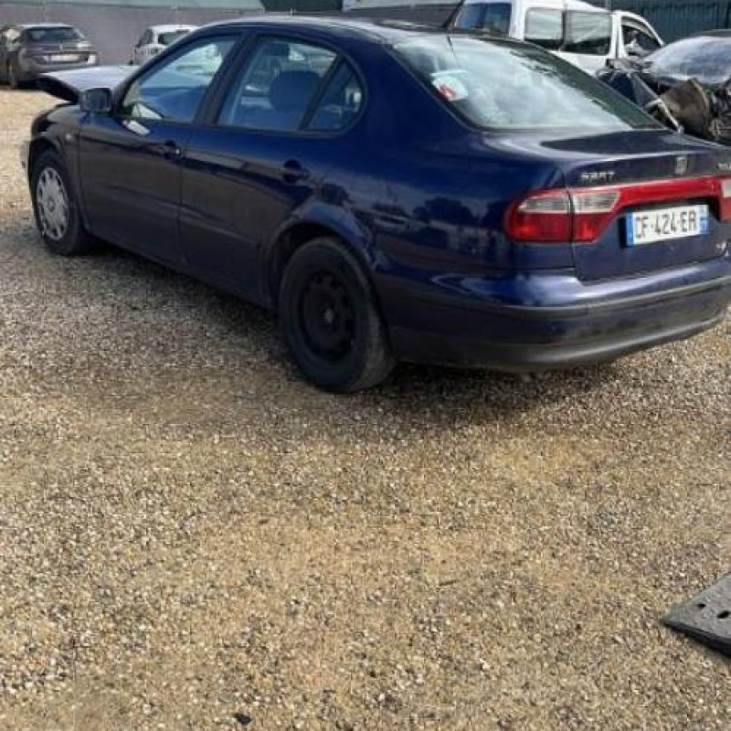 Feu arriere principal droit (feux) SEAT TOLEDO 2 Photo n°7