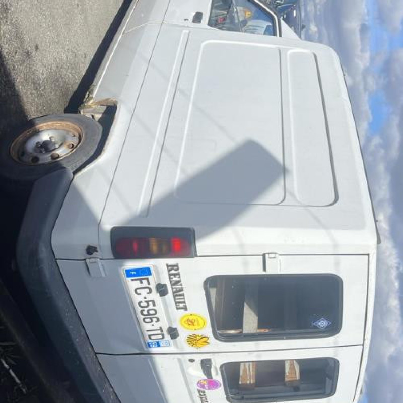 Capot RENAULT EXPRESS Photo n°15
