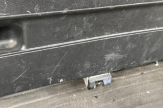 Malle/Hayon arriere OPEL ZAFIRA A