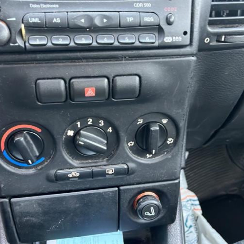 Malle/Hayon arriere OPEL ZAFIRA A Photo n°16