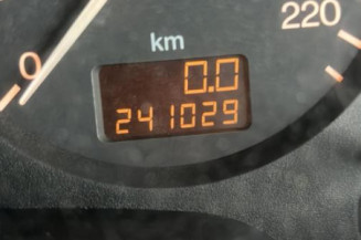 Malle/Hayon arriere OPEL ZAFIRA A