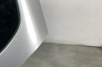 Malle/Hayon arriere OPEL ZAFIRA A