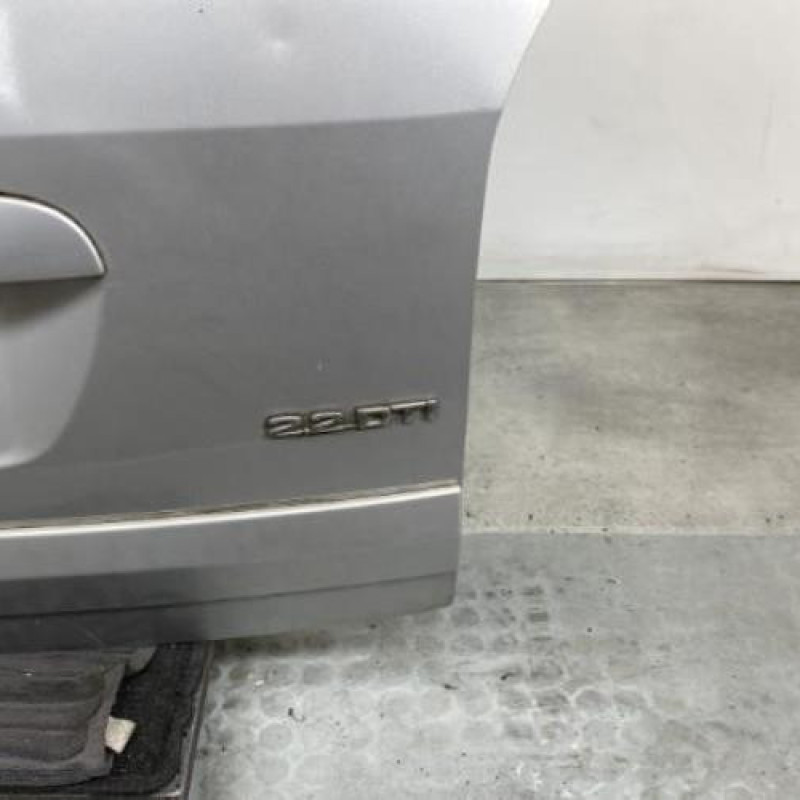 Malle/Hayon arriere OPEL ZAFIRA A Photo n°6