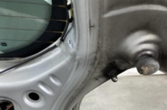 Malle/Hayon arriere OPEL ZAFIRA A
