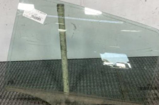 Vitre arriere gauche MERCEDES CLASSE B 245 Photo n°1
