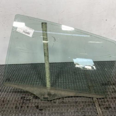 Vitre arriere gauche MERCEDES CLASSE B 245 Photo n°1