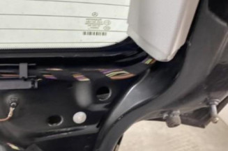 Malle/Hayon arriere MERCEDES CLASSE B 245