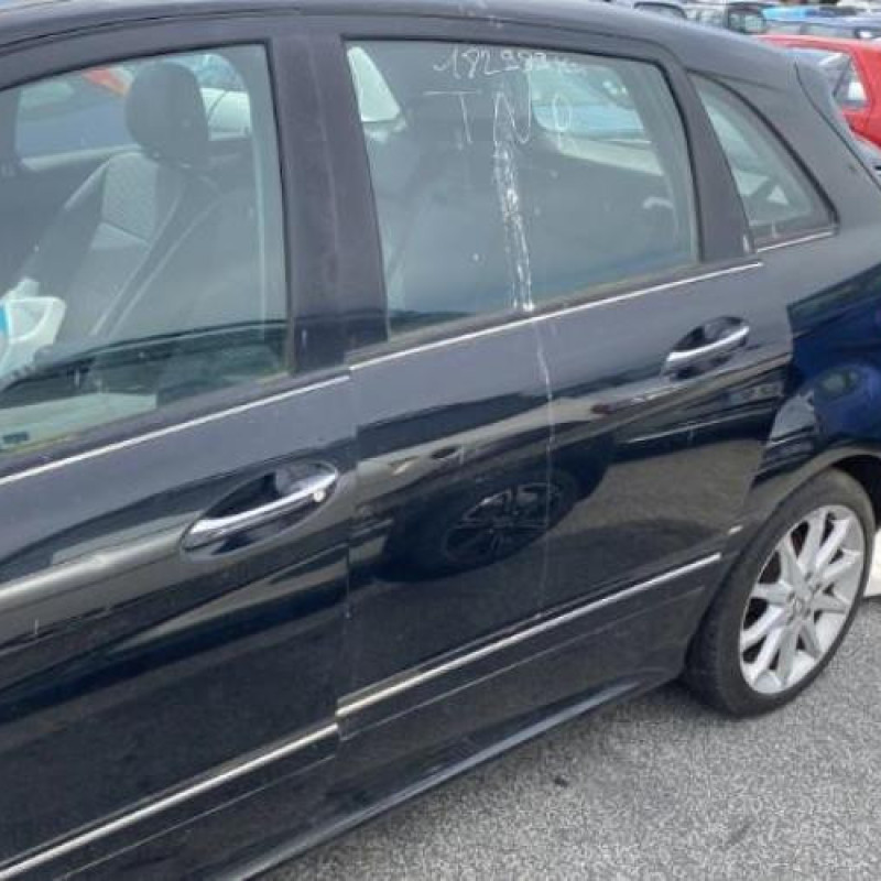 Porte arriere droit MERCEDES CLASSE B 245 Photo n°16