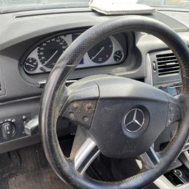 Porte arriere droit MERCEDES CLASSE B 245 Photo n°20