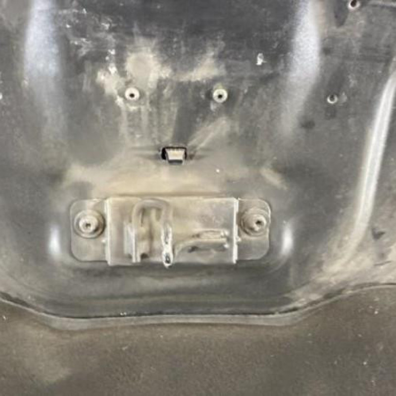 Capot RENAULT LAGUNA 3 Photo n°6