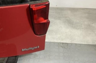 Malle/Hayon arriere FIAT PUNTO 2