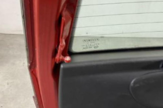 Malle/Hayon arriere FIAT PUNTO 2