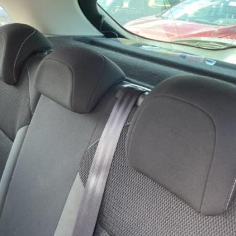 Compresseur clim CITROEN C4 2 Photo n°19