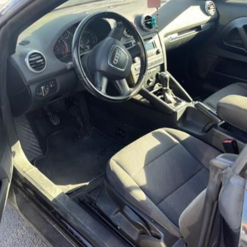 Air bag conducteur AUDI A3 2 Photo n°9