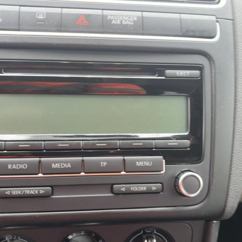 Boitier air bag VOLKSWAGEN POLO 5 Photo n°16