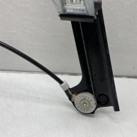 Leve vitre electrique avant droit VOLKSWAGEN POLO 5