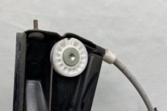 Leve vitre electrique avant droit VOLKSWAGEN POLO 5