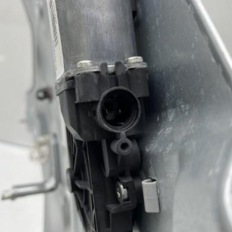 Leve vitre electrique arriere gauche KIA SPORTAGE 3 Photo n°5