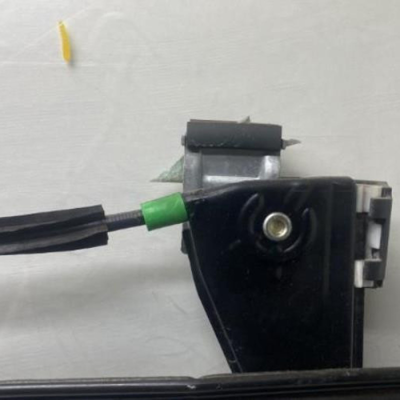 Leve vitre electrique avant droit VOLKSWAGEN NEW BEETLE 1 Photo n°4