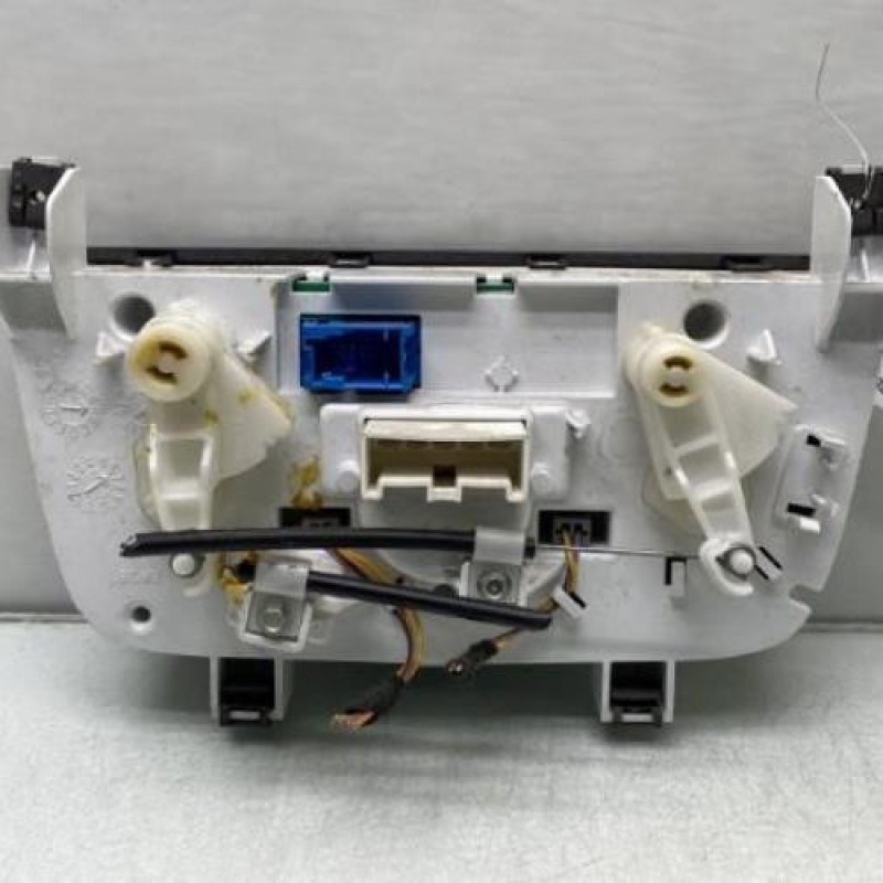Commande chauffage FIAT GRANDE PUNTO Photo n°2