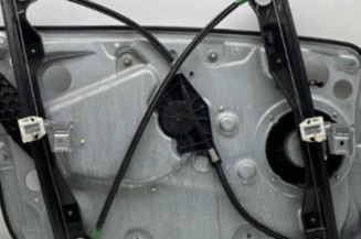 Leve vitre electrique avant droit SKODA FABIA 1