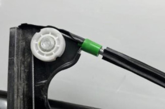 Leve vitre electrique avant droit SKODA FABIA 1