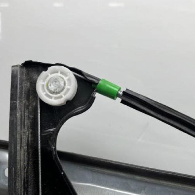 Leve vitre electrique avant droit SKODA FABIA 1 Photo n°6