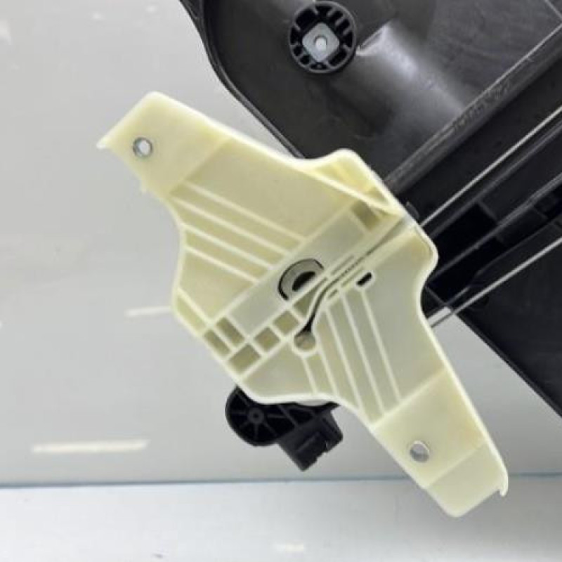 Leve vitre electrique avant gauche TOYOTA PROACE 3 CITY Photo n°10