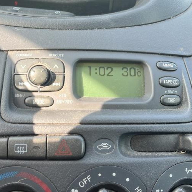 Interrupteur de leve vitre avant gauche TOYOTA YARIS 1 Photo n°14