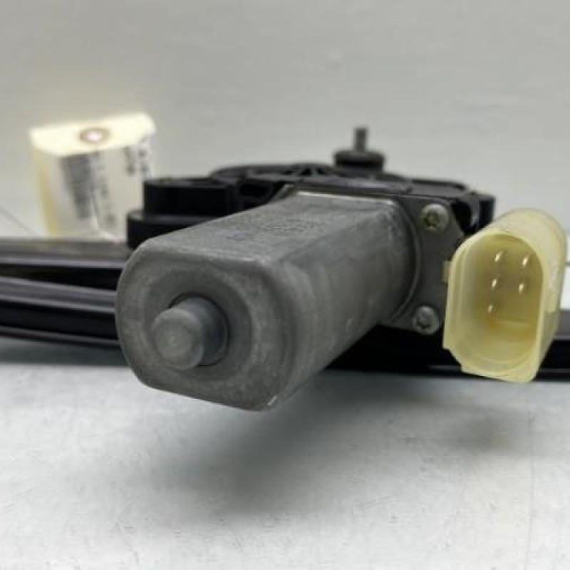 Leve vitre electrique arriere gauche BMW SERIE 1 F20 Photo n°6