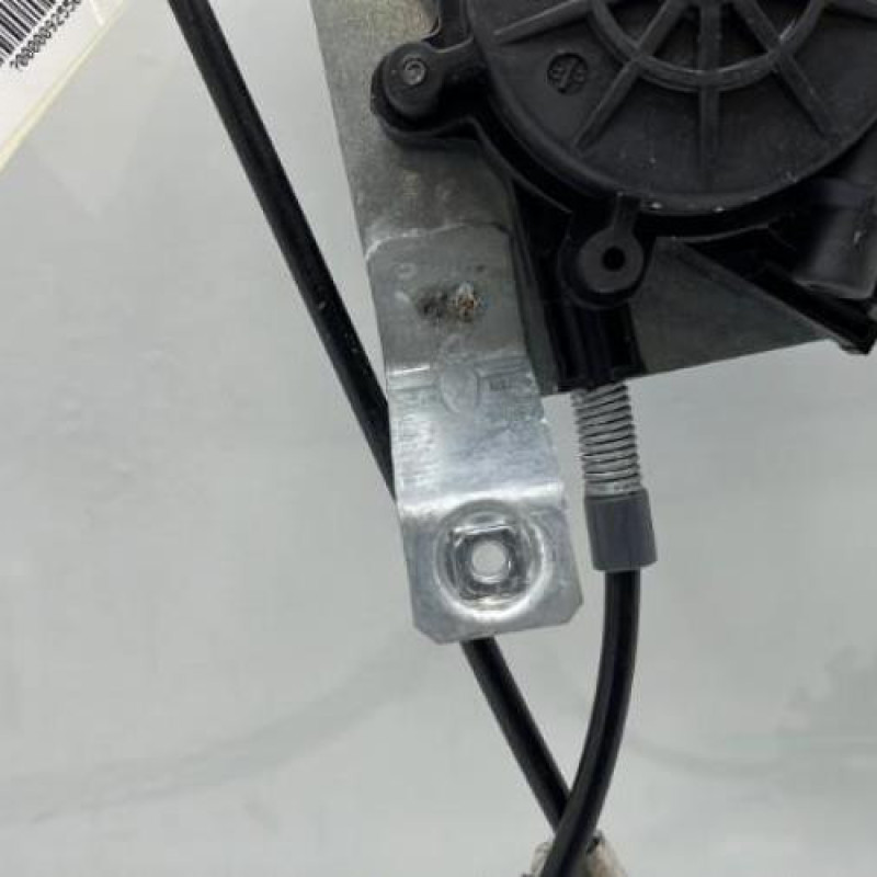 Leve vitre electrique avant droit PEUGEOT 208 1 Photo n°4