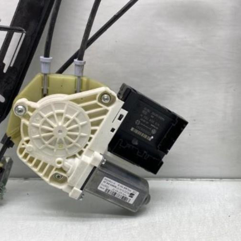 Leve vitre electrique avant gauche SEAT LEON 2 Photo n°8
