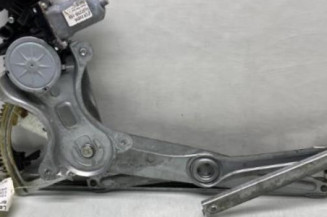 Leve vitre electrique arriere droit TOYOTA COROLLA VERSO 2