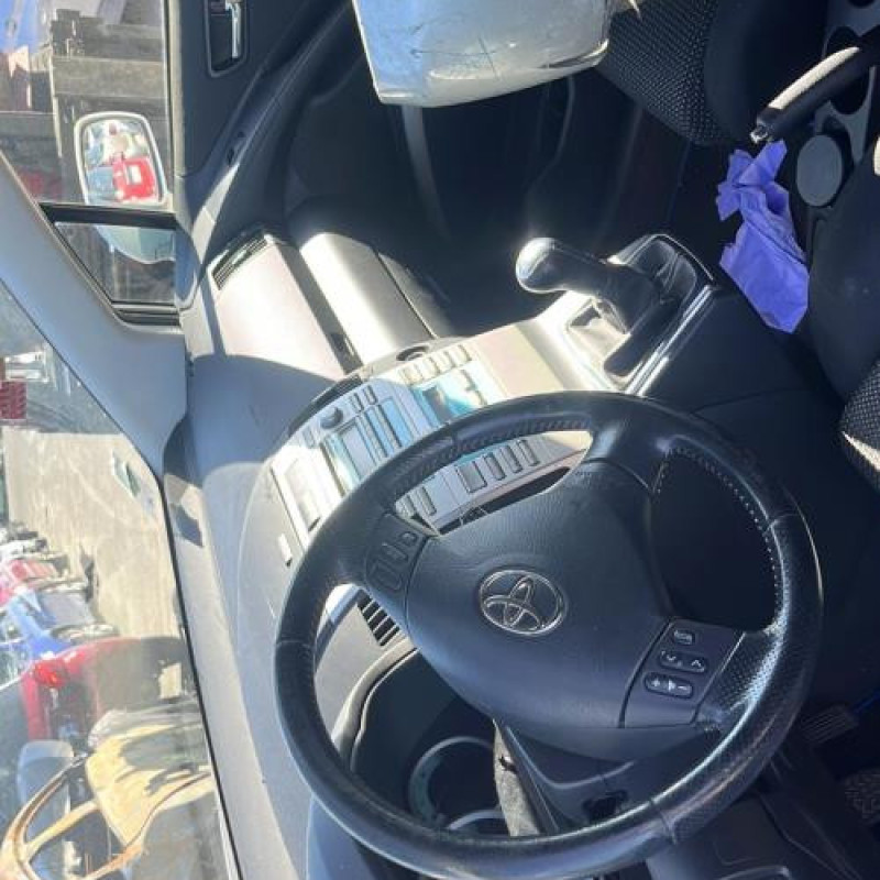 Leve vitre electrique arriere droit TOYOTA COROLLA VERSO 2 Photo n°12