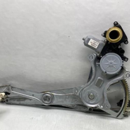 Leve vitre electrique arriere gauche TOYOTA COROLLA VERSO 2 Photo n°1