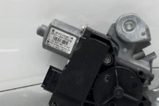 Leve vitre electrique avant droit PEUGEOT 308 1