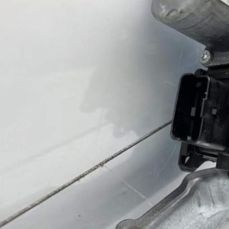 Leve vitre electrique avant droit PEUGEOT 308 1 Photo n°5