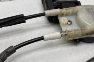 Leve vitre electrique avant droit RENAULT MEGANE 2